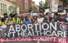 "Az abortusz nem egészségügyi ellátás" - több ezren vonultak fel a brit Élet Menetén