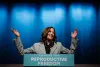 Keresztény tüntetőn kuncogott Kamala Harris egy abortuszpárti eseményen