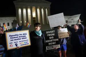 RENDKÍVÜLI: Nem alkotmányos jog az abortusz a Legfelsőbb Bíróság kiszivárgott véleménytervezete szerint