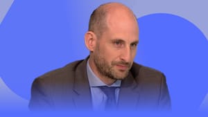 Forint zuhanás: külföldi szabotázs vagy felelőtlen kormányzás?