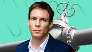 Hortay Olivér: Hozzá kell nyúlni a stratégiai kőolaj tartalékhoz!