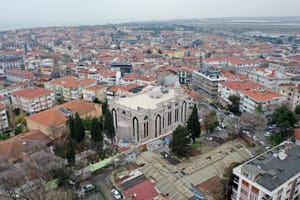Törökország hamarosan megnyitja első újonnan épített templomát Isztambulban