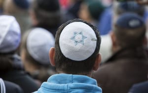 Az olasz oktatási miniszter paktumot írt alá az iskolai antiszemitizmus elleni küzdelemről