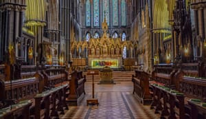 A templomok nagy része már nem mer nyitva tartani napközben az Egyesült Királyságban