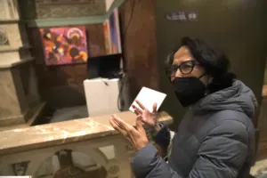 Transzkiállítás a templomban: "Az ördög egy múltbéli dal"