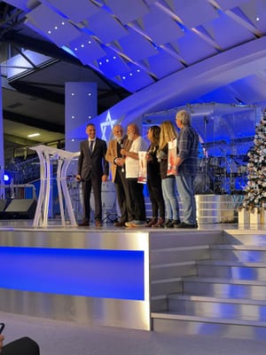 Exkluzív: A budapesti Hit Parkba látogattak a gázai magyar túszok rokonai