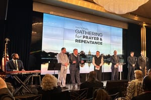 "Amerikának szüksége van Istenre" - nemzeti imaösszejövetelt tartanak Washingtonban