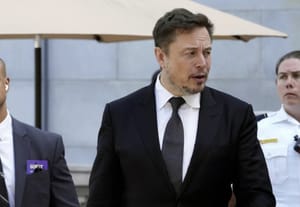 Auschwitzban vesz részt egy antiszemitizmus elleni konferencián Elon Musk