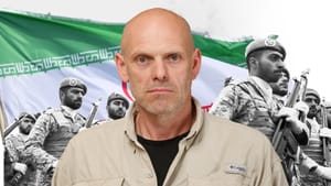 Barátból ellenség: Így fordult meg Amerika és Irán kapcsolata - Robert C. Castel