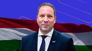 Kelet vagy Nyugat: hol a magyar érdek? - Kiss Rajmund