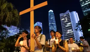 Keresztény jogvédők figyelmeztetnek: veszélyben a hongkongi keresztények