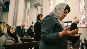 Sorra zárnak be a mecsetek: egyre több ember tér át a kereszténységre Iránban