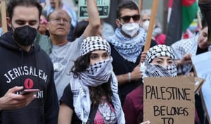 New York: Nassau megyében betiltják a maszkviselést