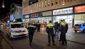 Tragédia: "Allahu Akbar"-t kiáltva késelt egy férfi Hollandiában