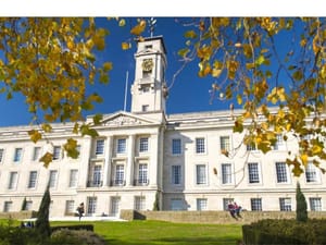 "Keresztény hit kifejezése" miatt cimkézi Chaucer műveit egy angliai egyetem