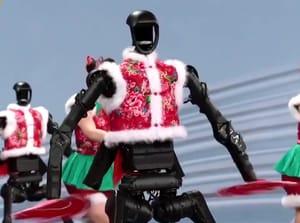 Elképesztő: táncoló robotok lepték el a kínai tavaszi fesztivál színpadát